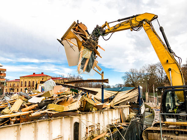 Best Junk Hauling Services  in Goodman, MO